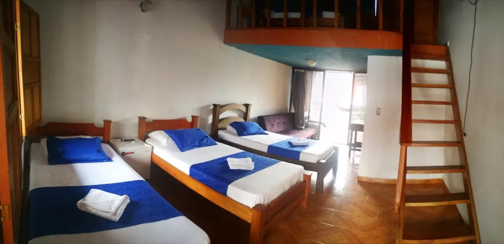 Otra vista de la suite dúplex del hotel
